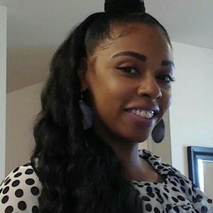 Meet your Posher, Candicej